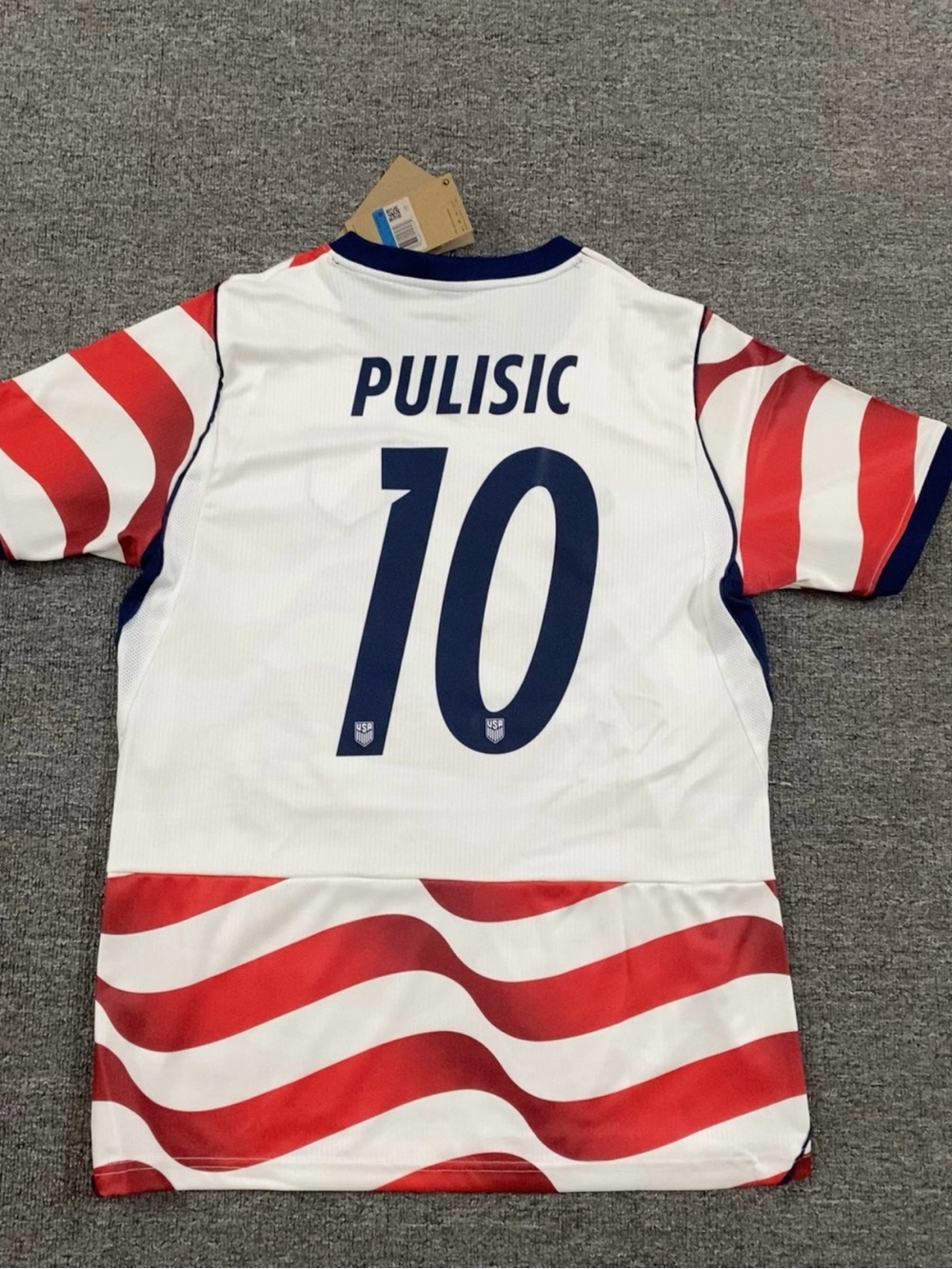 USA 2026 World Cup Soccer Jersey #10 - Picture 4 of 5